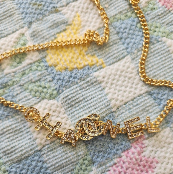 FASHION JEWELRY CC NECKLACE. ((THIS PRODUCT IS NOT AFFILIATED WITH LOUIS-VUITTON - Picture 4 of 7